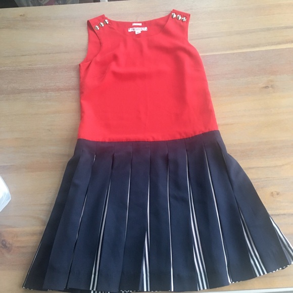 Tommy Hilfiger pleated dress. - Picture 1 of 4
